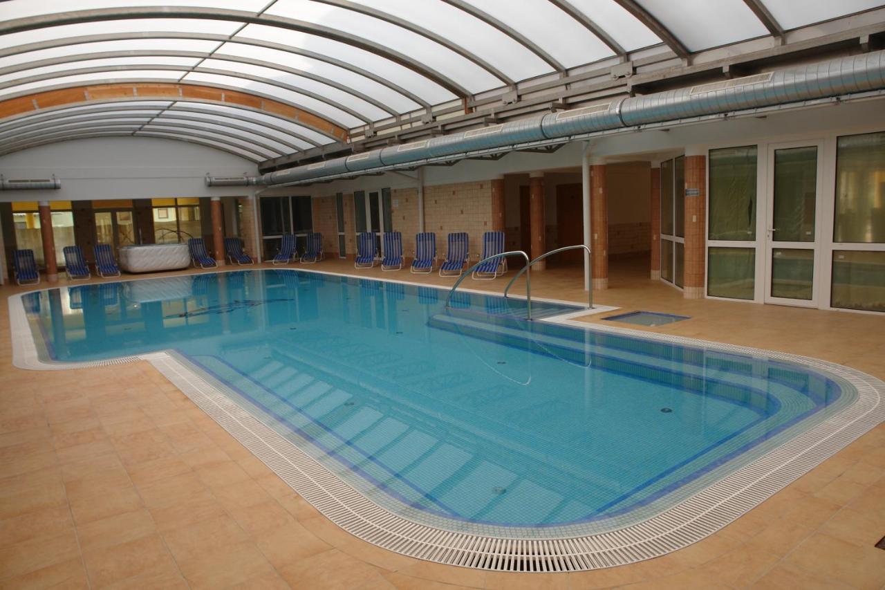 Greti Apartman ザラカロシュ エクステリア 写真