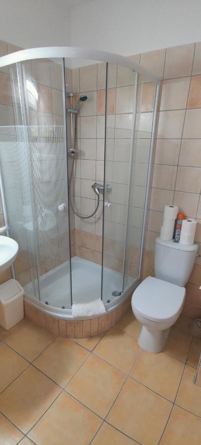 Greti Apartman ザラカロシュ エクステリア 写真